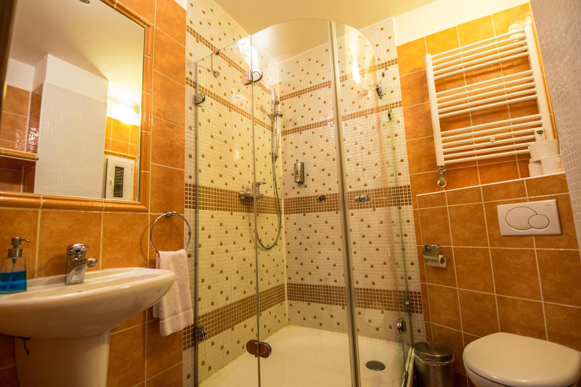 Main Prague Square Apartments Sauna And Fireplace Esterno foto