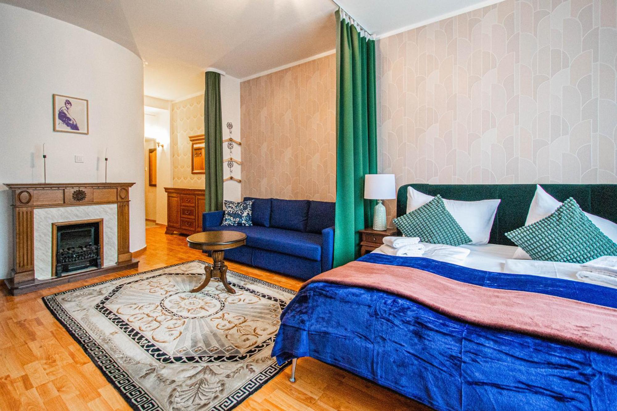 Main Prague Square Apartments Sauna And Fireplace Esterno foto