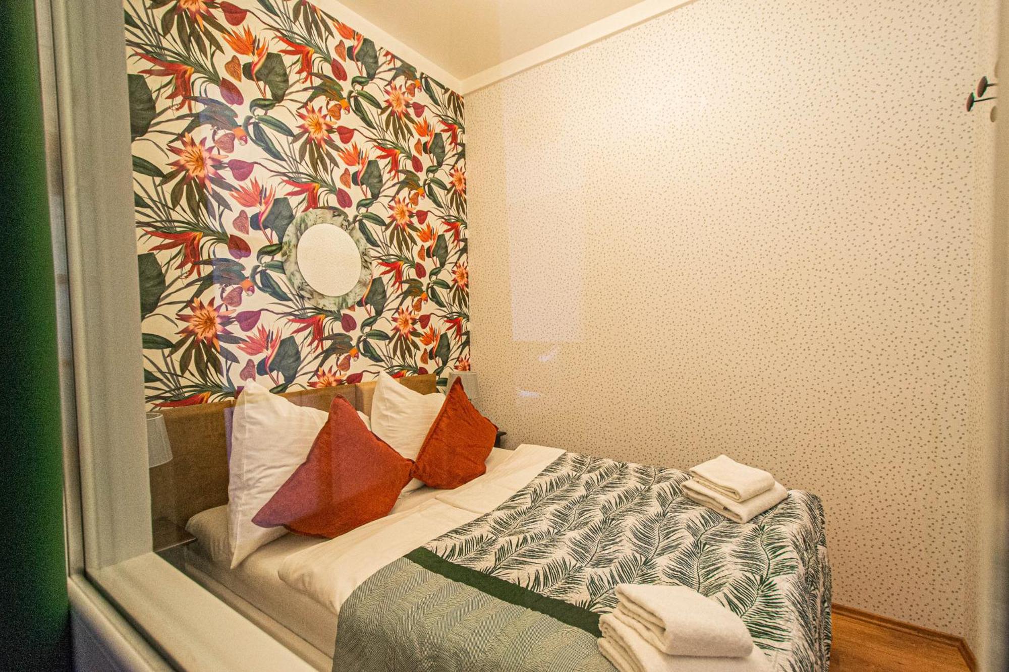 Main Prague Square Apartments Sauna And Fireplace Esterno foto
